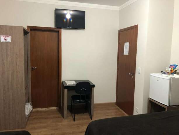 Imagen general del Hotel Villaggio Nobre. Foto 9