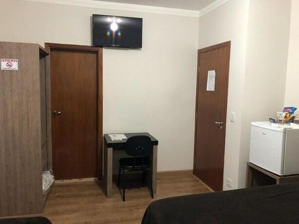 Imagen de la habitación del Hotel Villaggio Nobre. Foto 11