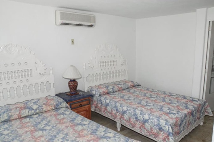 Imagen de la habitación del Hotel Villas Los Angeles. Foto 9