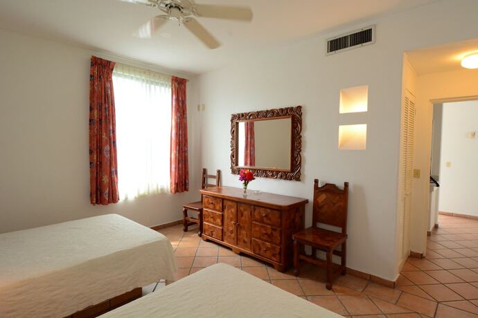 Imagen de la habitación del Hotel Villas Los Angeles. Foto 10