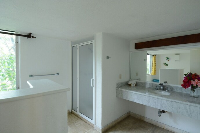 Imagen de la habitación del Hotel Villas Los Angeles. Foto 13