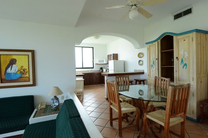 Imagen de la habitación del Hotel Villas Los Angeles. Foto 17