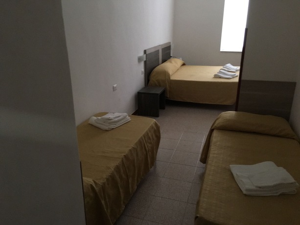 Imagen de la habitación del Hotel Virgilio. Foto 3