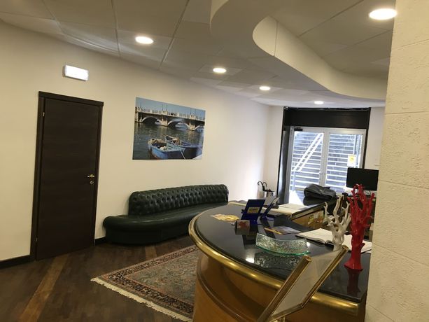 Imagen de los interiores del Hotel Virgilio. Foto 20