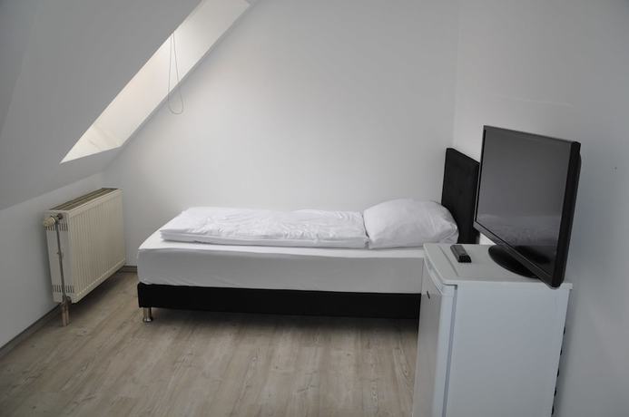 Imagen de la habitación del Hotel Vladi. Foto 10