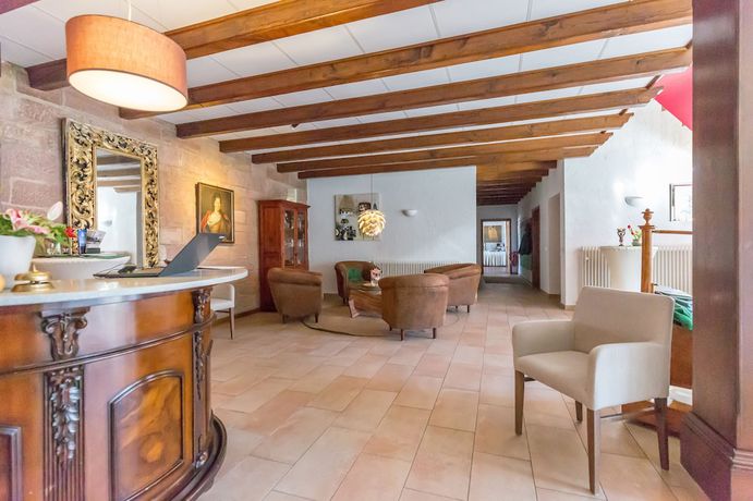 Imagen de los interiores del Hotel Vorderburg. Foto 18