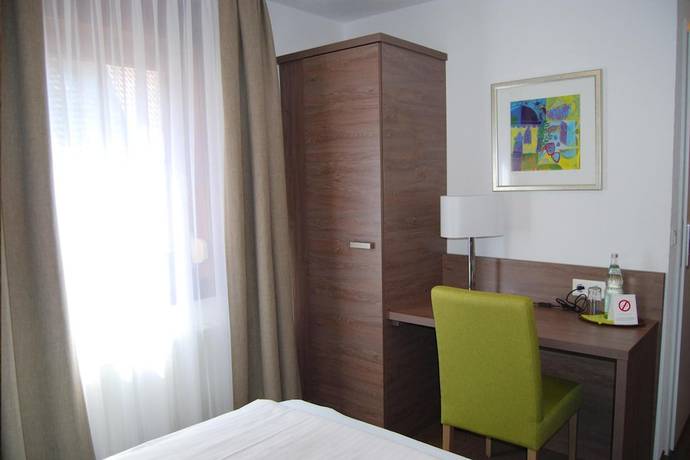 Imagen de la habitación del Hotel Wagner, Bad Wimpfen. Foto 3