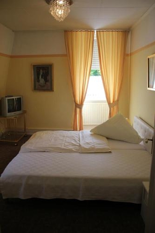 Imagen de la habitación del Hotel Waldfriede. Foto 9