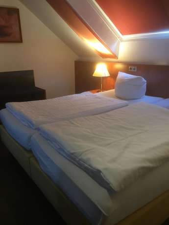 Imagen de la habitación del Hotel Walker. Foto 5