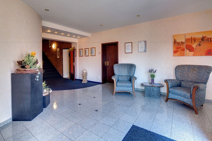 Imagen de los interiores del Hotel Walker. Foto 19