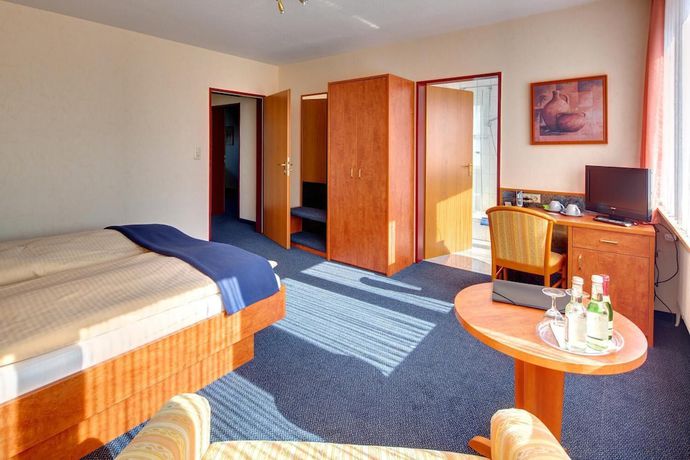 Imagen de la habitación del Hotel Walker. Foto 8