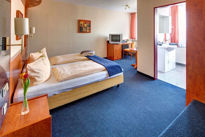 Imagen de la habitación del Hotel Walker. Foto 18