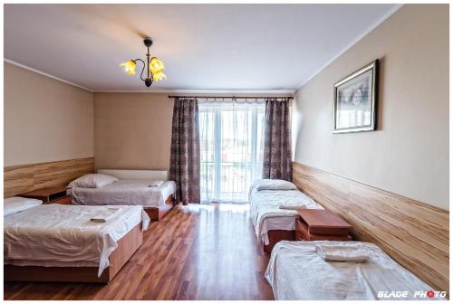 Imagen de la habitación del Hotel Warka. Foto 16
