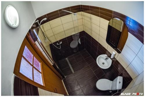 Imagen de la habitación del Hotel Warka. Foto 20