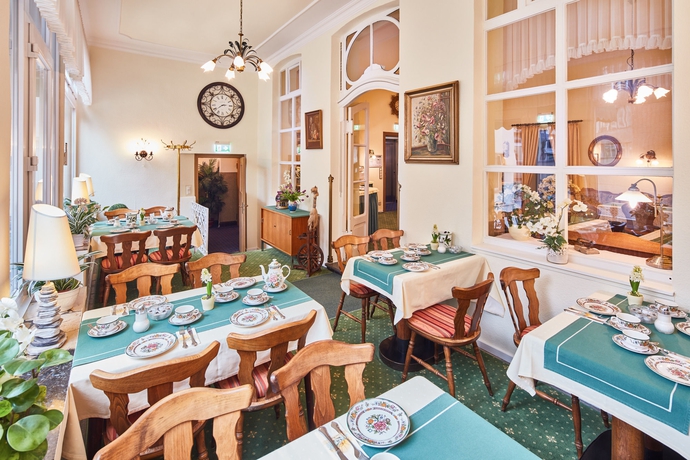 Imagen del bar/restaurante del Hotel Weber, Colonia. Foto 5