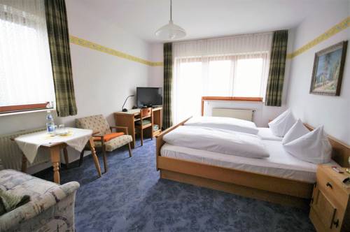 Imagen de la habitación del Hotel Weidenau. Foto 4