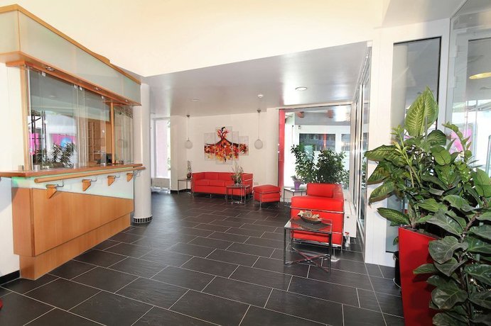Imagen de los interiores del Hotel Weiland. Foto 20