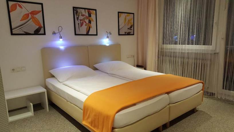 Imagen de la habitación del Hotel Weinhaus Weis. Foto 11