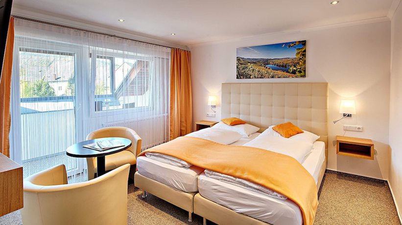 Imagen de la habitación del Hotel Weinhaus Weis. Foto 13