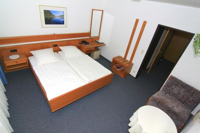 Imagen de la habitación del Hotel Weinstube Klasen. Foto 10