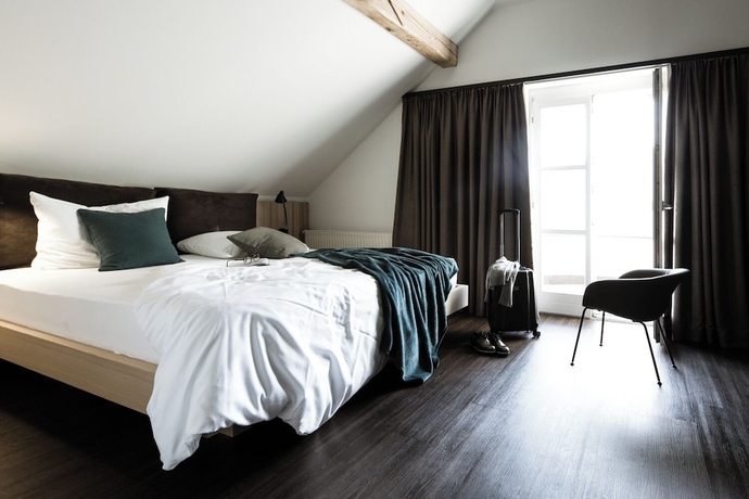 Imagen de la habitación del Hotel Weisses Kreuz, Bordighera. Foto 6