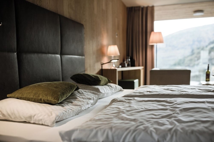 Imagen de la habitación del Hotel Weisses Kreuz, Bordighera. Foto 11