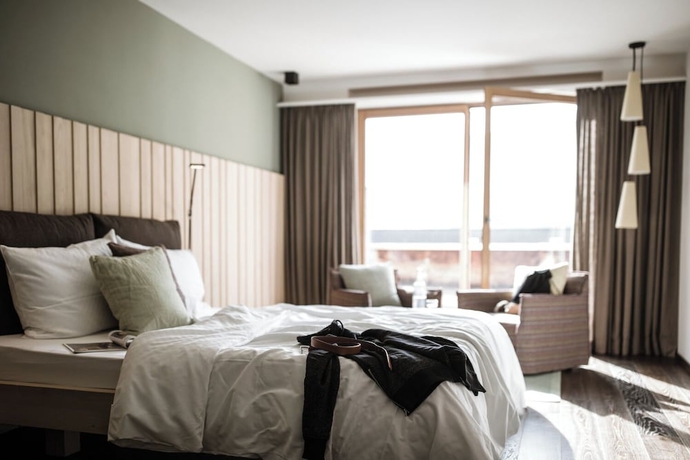 Imagen de la habitación del Hotel Weisses Kreuz, Bordighera. Foto 15