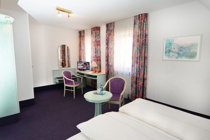 Imagen de la habitación del Hotel Weisses Lamm. Foto 11