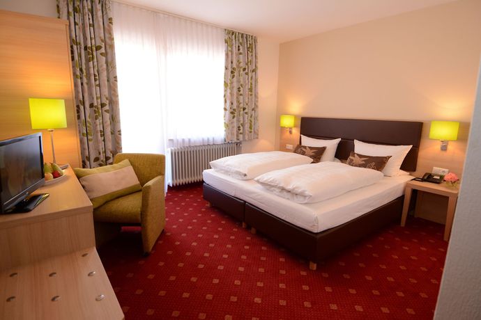 Imagen de la habitación del Hotel Weisses Lamm. Foto 14