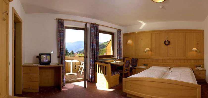 Imagen de la habitación del Hotel Weisses Rössl - Cavallino Bianco. Foto 9