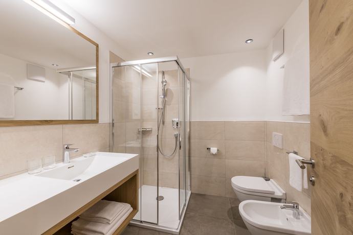 Imagen de la habitación del Hotel Weisses Rössl - Cavallino Bianco. Foto 14