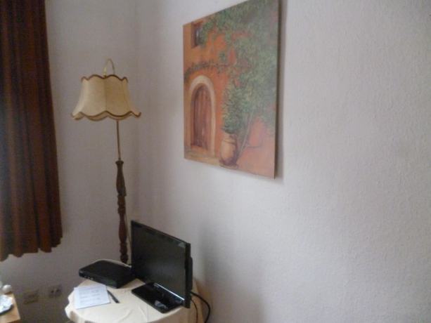 Imagen de la habitación del Hotel Wei&szlig;es Ro&szlig;. Foto 9