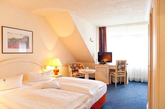 Imagen de la habitación del Hotel Wei&szlig;es Ro&szlig; Marienberg. Foto 9