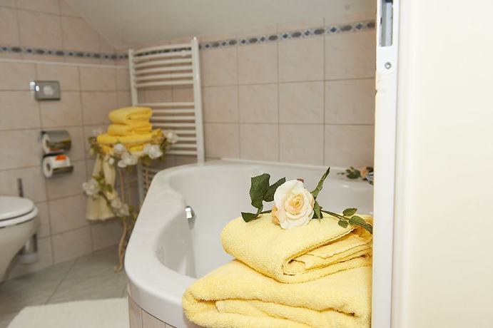 Imagen de la habitación del Hotel Wendelstein. Foto 8