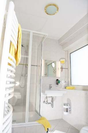 Imagen de la habitación del Hotel Wendelstein. Foto 9