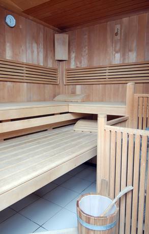Imagen de la piscina del Hotel Wiesend. Foto 20