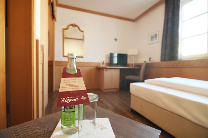 Imagen de la habitación del Hotel Wiesend. Foto 16