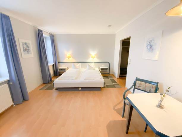 Imagen de la habitación del Hotel Wikingerhof. Foto 4