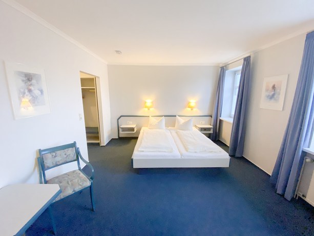 Imagen de la habitación del Hotel Wikingerhof. Foto 6