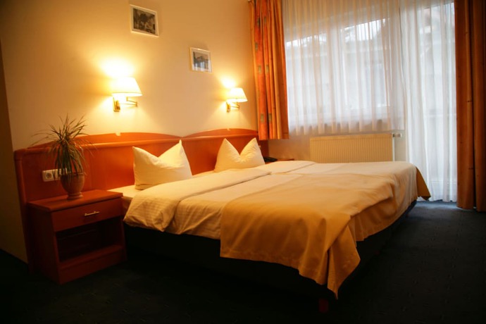 Imagen de la habitación del Hotel Wilhelmsh&ouml;he. Foto 13