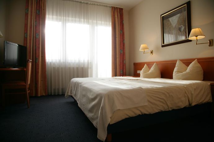 Imagen de la habitación del Hotel Wilhelmsh&ouml;he. Foto 15