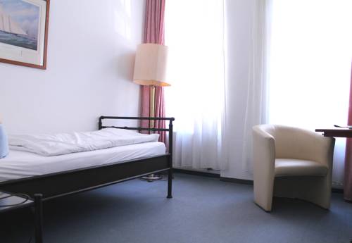 Imagen de la habitación del Hotel Windsor. Foto 8