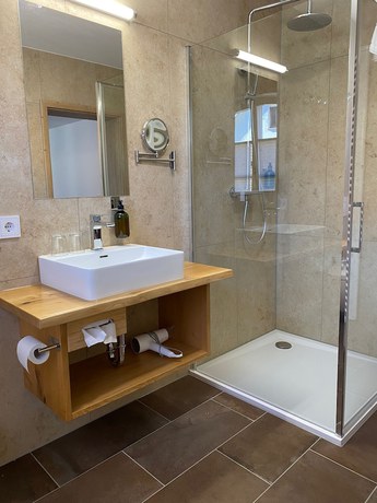 Imagen de la habitación del Hotel Wittelsbacher Hof. Foto 14