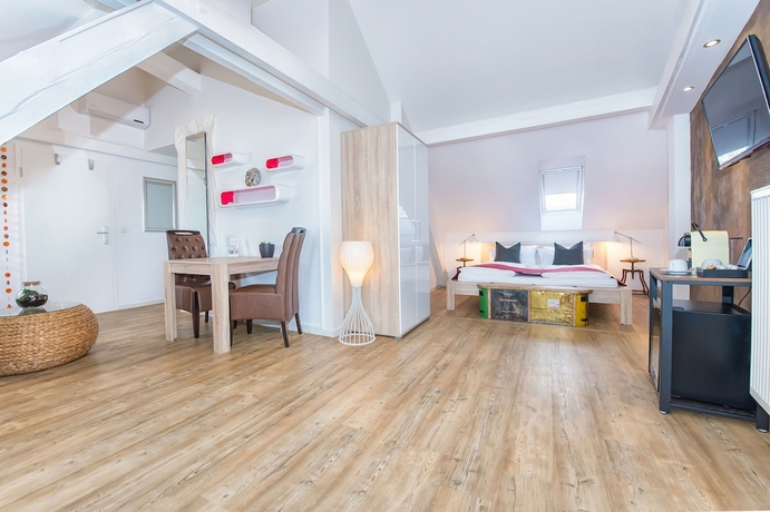 Imagen de la habitación del Hotel Wohnbar. Foto 18