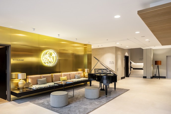 Imagen de los interiores del Hotel WunnersWat. Foto 20