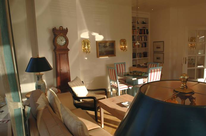 Imagen de los interiores del Hotel W&uuml;nschmann. Foto 20