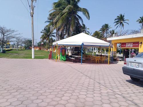 Imagen de la habitación del Hotel Y Balneario Playa San Pablo. Foto 8