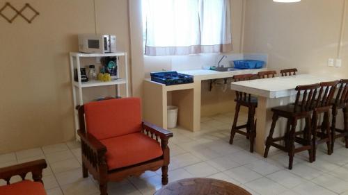 Imagen de la habitación del Hotel Y Balneario Playa San Pablo. Foto 9