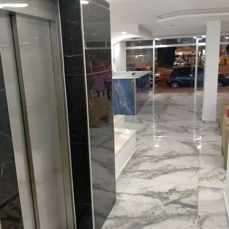 Imagen de los interiores del Hotel Yaka Inn. Foto 20