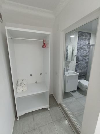 Imagen de la habitación del Hotel Yaka Inn. Foto 16